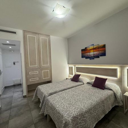 B&B Holiday Тропея Экстерьер фото